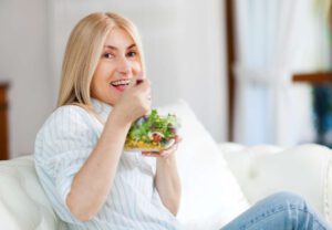 Read more about the article Middle Aging in Healthy Living