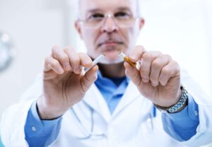 Read more about the article Stop Smoking in Healthy Aging