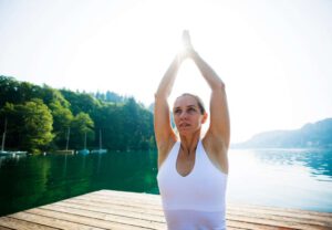 Read more about the article Yoga exercise 12 step salute to The sun